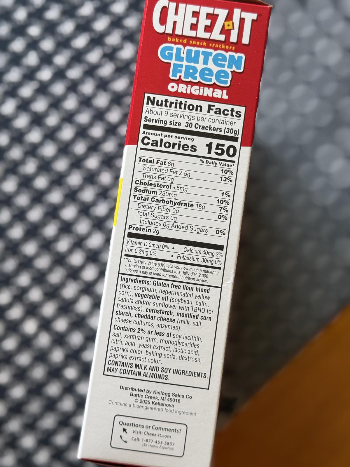 side of the box of Gluten Free Cheez It with ingredients