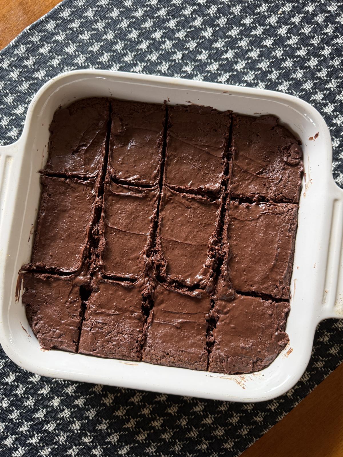gluten free brownies in white pan on table